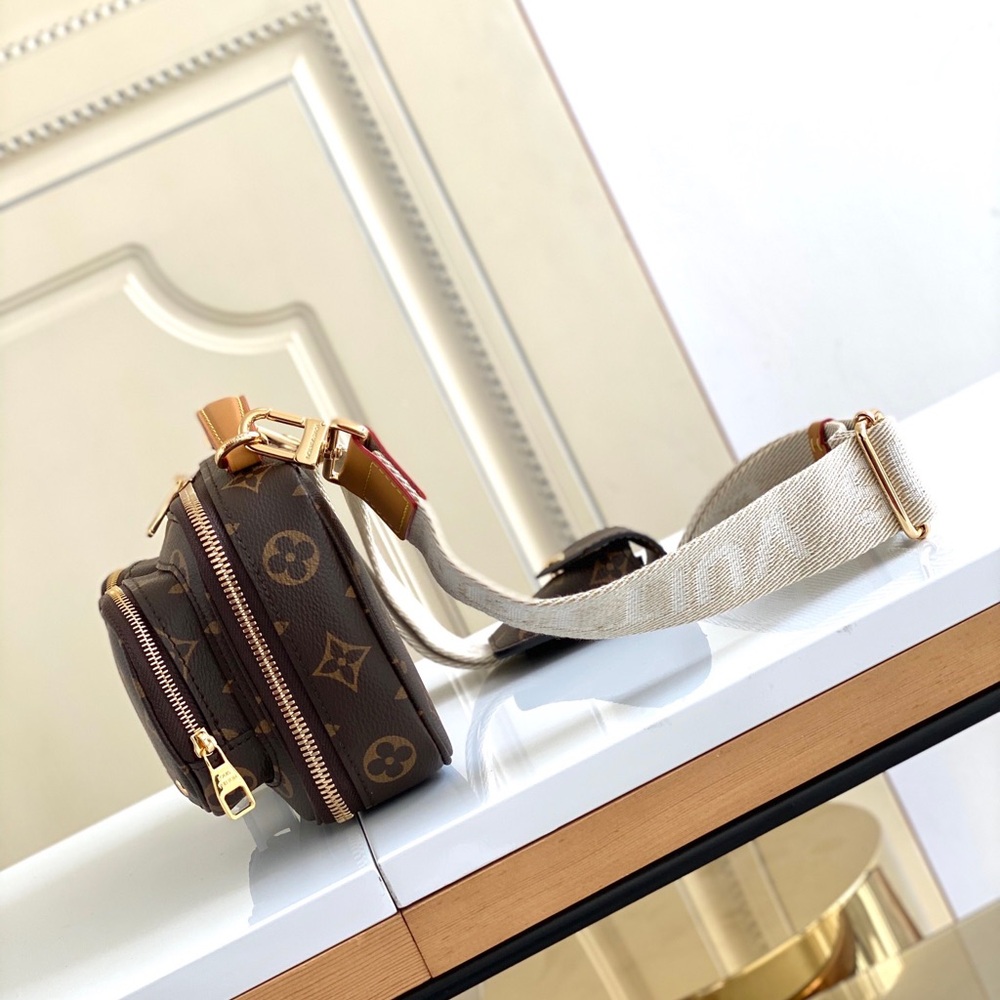 Louis Vuitton Utility Crossbody Bag - Picture 8 of 9